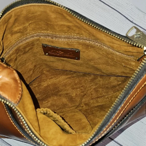 Patricia Nash Braydon Hobo Brown Leather Bag - Picture 12 of 16